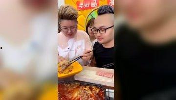 娱乐吃瓜酱过年,春节盛宴，盘点娱乐圈那些事儿